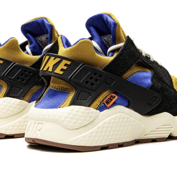 Nike Air Huarache “Campfire Orange” Sneakers - Size 6.5 US - Picture 3 of 5